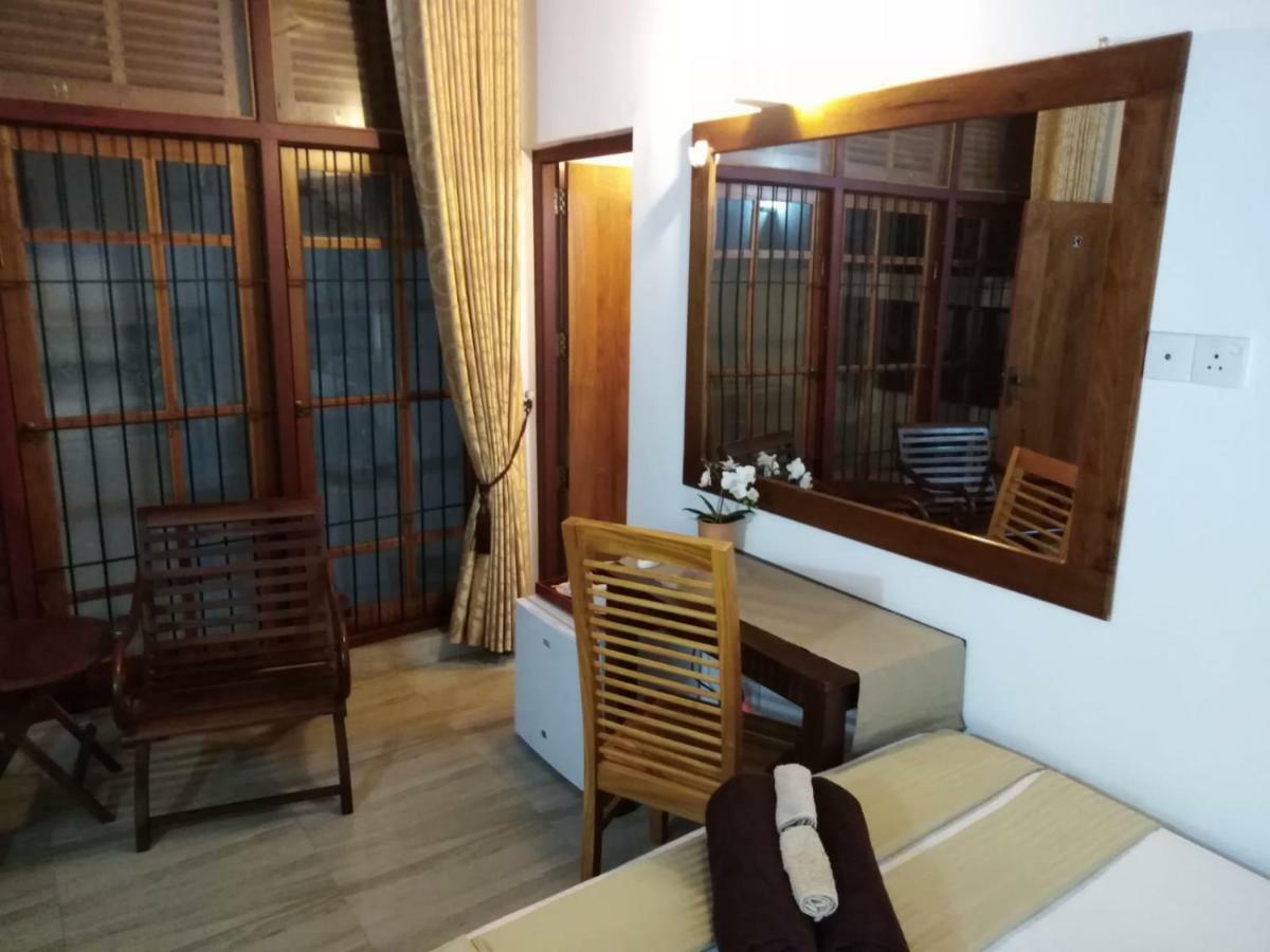 Lija Residence Негомбо Экстерьер фото