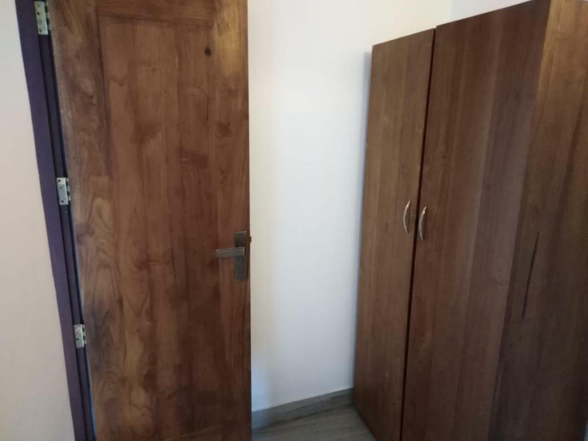Lija Residence Негомбо Экстерьер фото