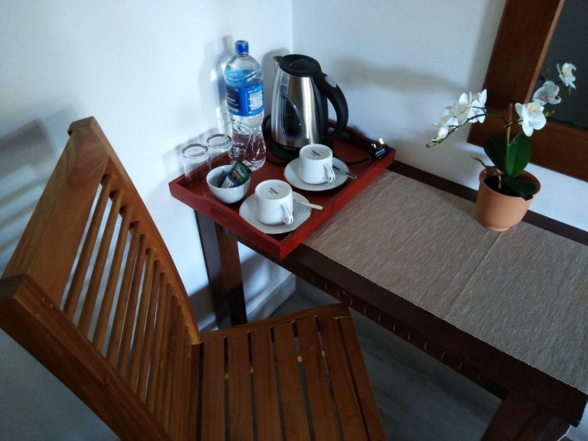 Lija Residence Негомбо Экстерьер фото
